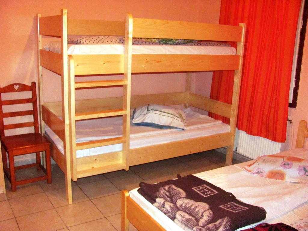 Szurdok Panzio Hotel BaileTusnad Esterno foto