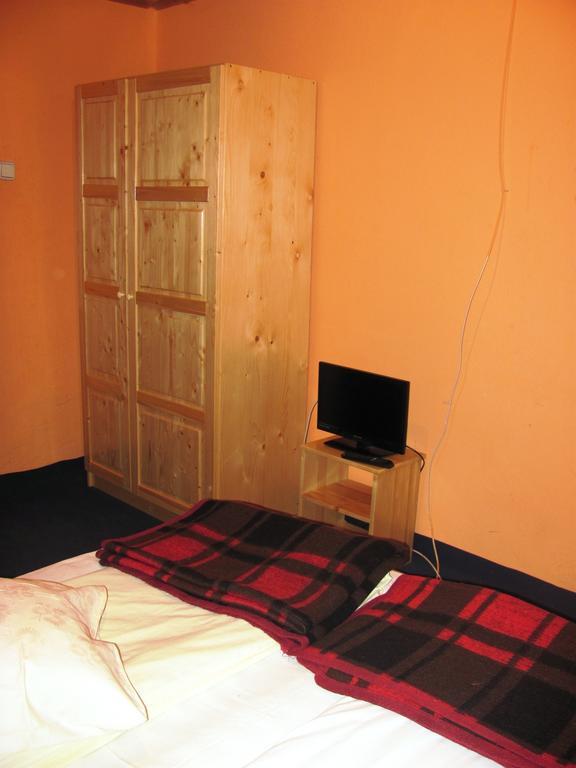Szurdok Panzio Hotel BaileTusnad Esterno foto