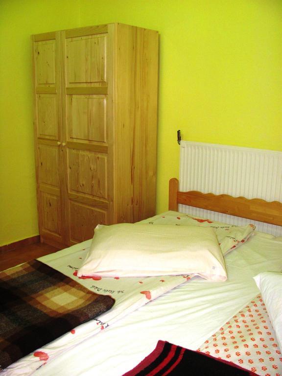 Szurdok Panzio Hotel BaileTusnad Esterno foto